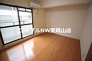 ※同タイプのお部屋の写真です