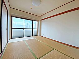 [内装] 居室　やっぱり欲しいね和室は　日本人だもの。