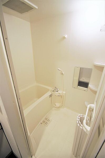 画像14:浴室はキレイに清掃されています。