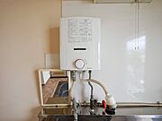 瞬間湯沸かし器