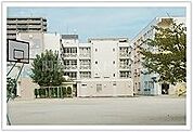 門真市立速見小学校 469m