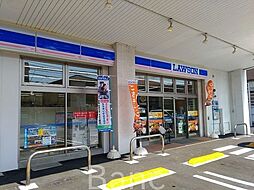 [周辺] ローソン横浜東蒔田町店 徒歩8分。 590m