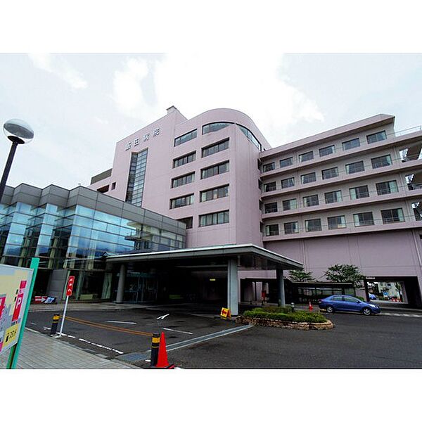 画像22:病院「栗山会飯田病院まで1194ｍ」