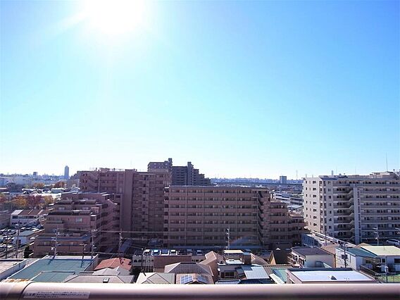 バルコニーから...