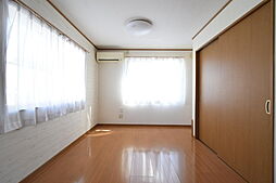 アップル 1階ワンルームのリビング/ダイニング