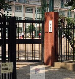 [周辺] 豊島区立千川中学校 徒歩6分。 410m