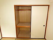 布団類収納に便利な押し入れ収納