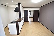 ＬＤＫ（窓側から撮影）