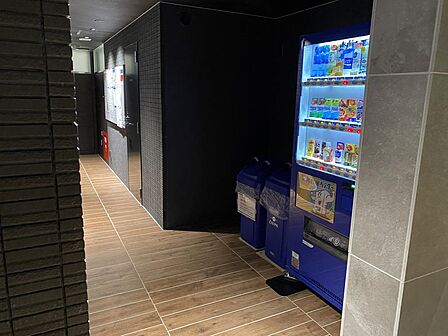 自販機もマンション内にあるので、すぐに買えるのが便利ですね♪