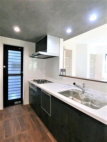 キッチン 広島市安佐南区長束西1丁目