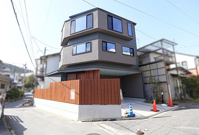 外観 広島市安佐南区大町東3丁目