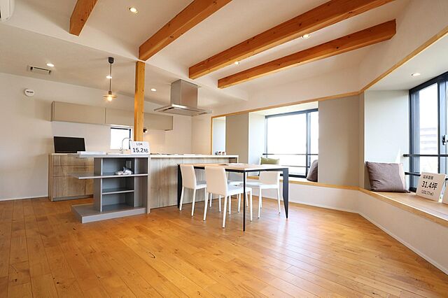 リビング/ダイニング 広島市安佐南区大町東3丁目