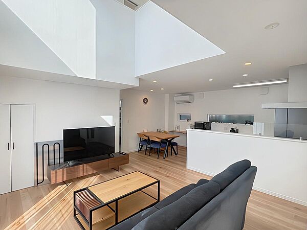 リビング/ダイニング