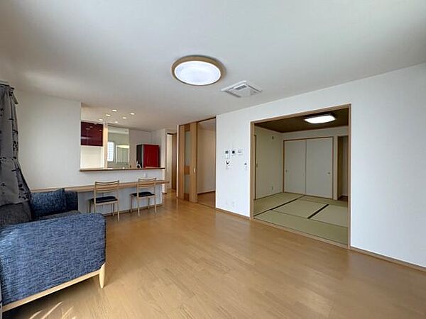 リビング/ダイニング