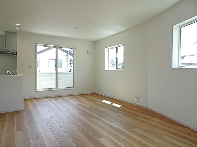 リビング/ダイニング 広島市安佐南区緑井7丁目