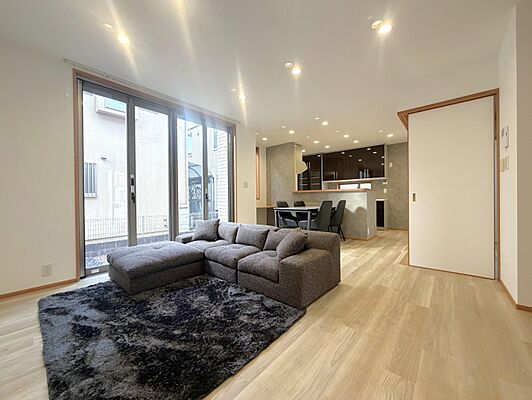 リビング/ダイニング 広島県広島市安佐南区伴南4丁目