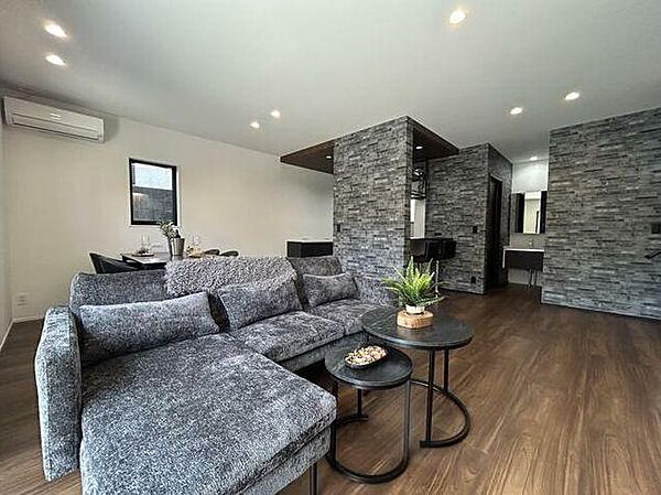 リビング/ダイニング