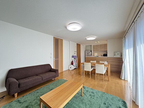 リビング/ダイニング