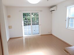 レガシ−赤松坂 103 1階ワンルームのリビング/ダイニング