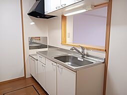 ヴィラ・かたかご　I 103 1階1LDKのリビング/ダイニング