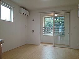 メゾン　ＴＯＫＵ 201 2階1LDKのリビング/ダイニング