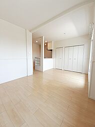 クレセントＧ 203 2階2LDKのリビング/ダイニング