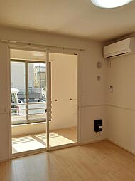 フォルビート　II 103 1階1LDKのリビング/ダイニング