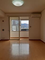 サウス・アヴェニューＢ 105 1階ワンルームのリビング/ダイニング