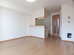 相生ヒルズ 203 2階1LDKのリビング/ダイニング