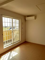 ヴェルサイユ 201 2階2LDKのリビング/ダイニング