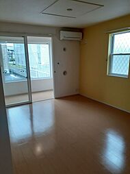 メイプルヴィラII 102 1階1LDKのリビング/ダイニング