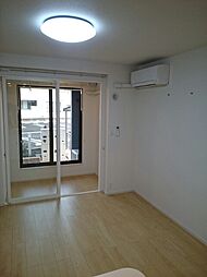 プルミエールI 104 1階1LDKのリビング/ダイニング