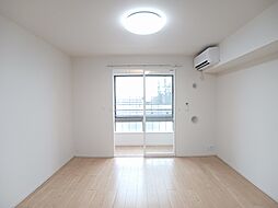 ルミエールＢ 202 2階1LDKのリビング/ダイニング