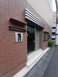 4 / 9