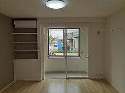 サンリット 102 1階ワンルームのリビング/ダイニング