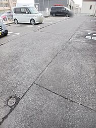4 / 4
