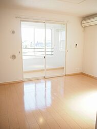 デイジーＣ 201 2階3LDKのリビング/ダイニング