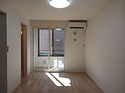 ベルク　マーリア 102 1階1LDKのリビング/ダイニング