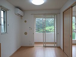 ボアメゾン　2 202 2階2DKのリビング/ダイニング