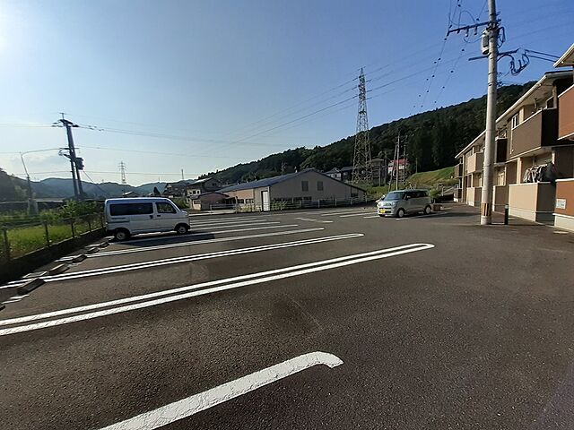 7 / 7