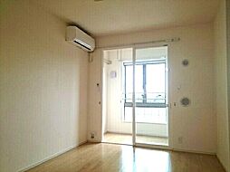 フレ・ヴァン 203 2階2LDKのリビング/ダイニング