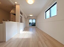 四季彩館II 201 2階2LDKのリビング/ダイニング