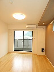 フィオーレ　エム 305 3階1Kのリビング/ダイニング