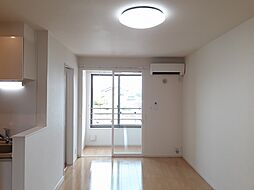 ベラ　ルーチェ 202 2階1LDKのリビング/ダイニング