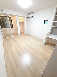 アンド　ザ　ブルー　II 103 1階1Kのリビング/ダイニング