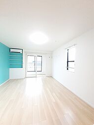 エテルナ　Ａ 204 2階ワンルームのリビング/ダイニング