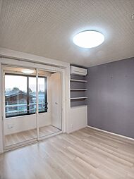 ジェラトーニＫ 102 1階ワンルームのリビング/ダイニング