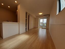 サクラーレ　I 101 1階1LDKのリビング/ダイニング