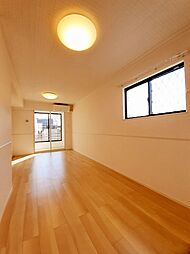 セリシールＢ 101 1階1LDKのリビング/ダイニング