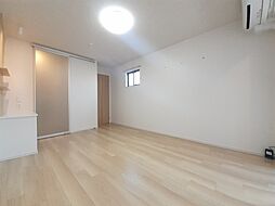 グロウ　ガーデン 101 1階1Kのリビング/ダイニング